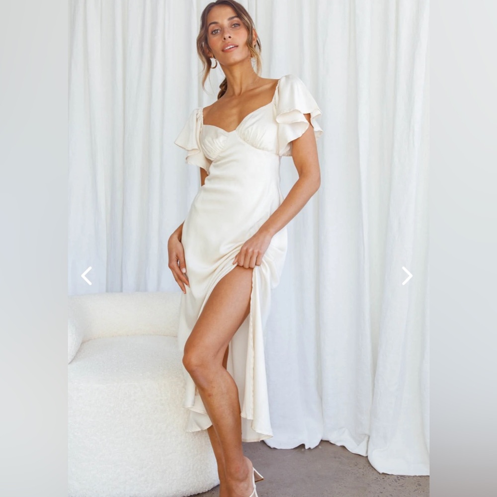 Selfie Leslie PARK AVENUE FLUTTER SLEEVE SIDE SPLIT MIDI DRESS IVORY